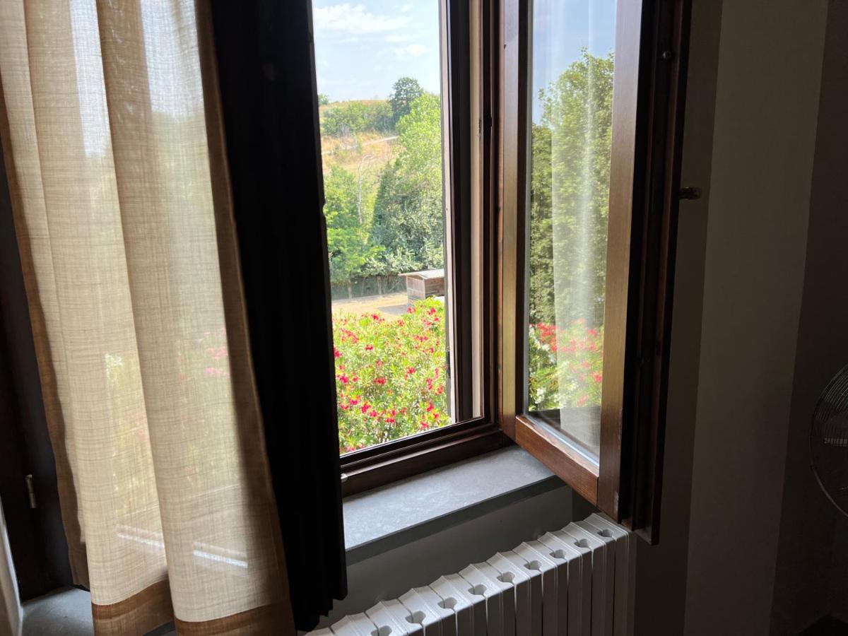 Country House Western Club Sant'Omero 外观 照片