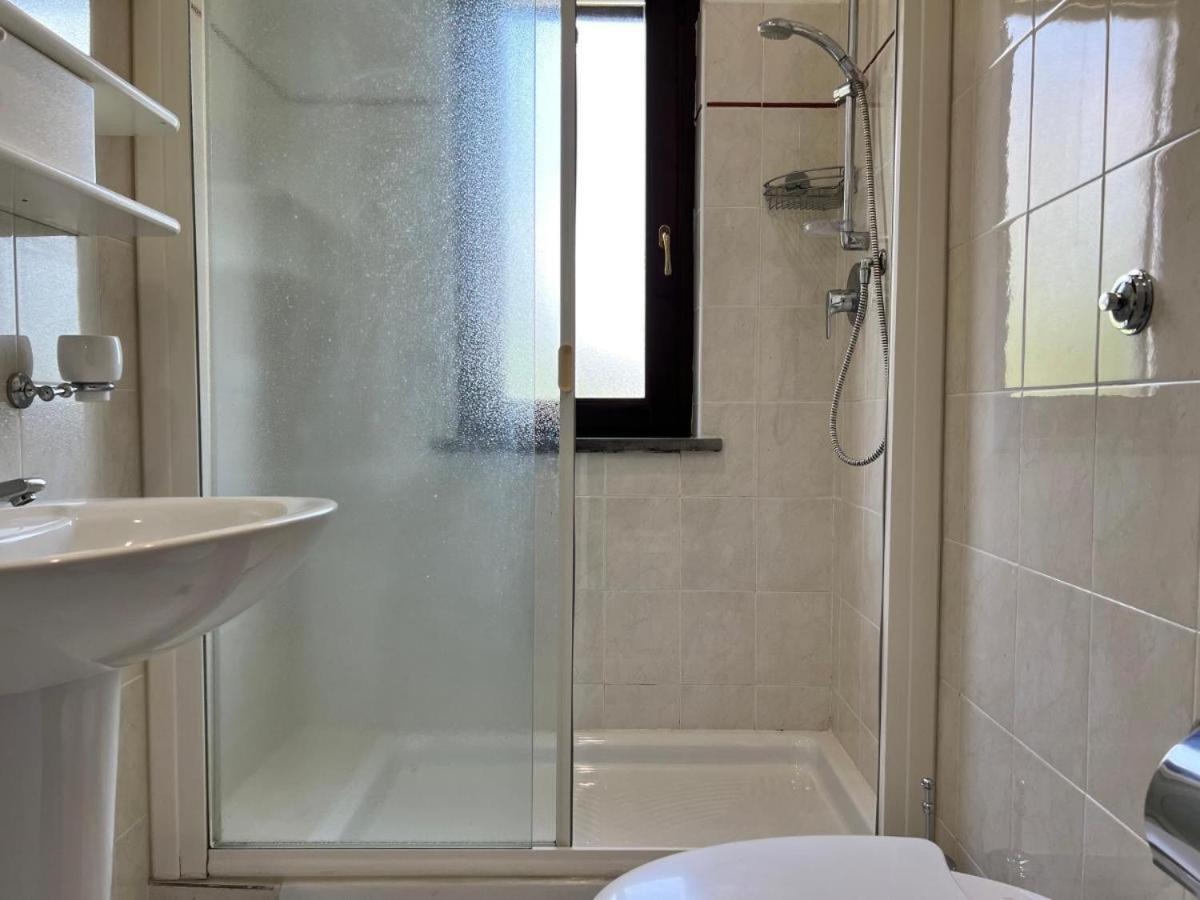 Country House Western Club Sant'Omero 外观 照片