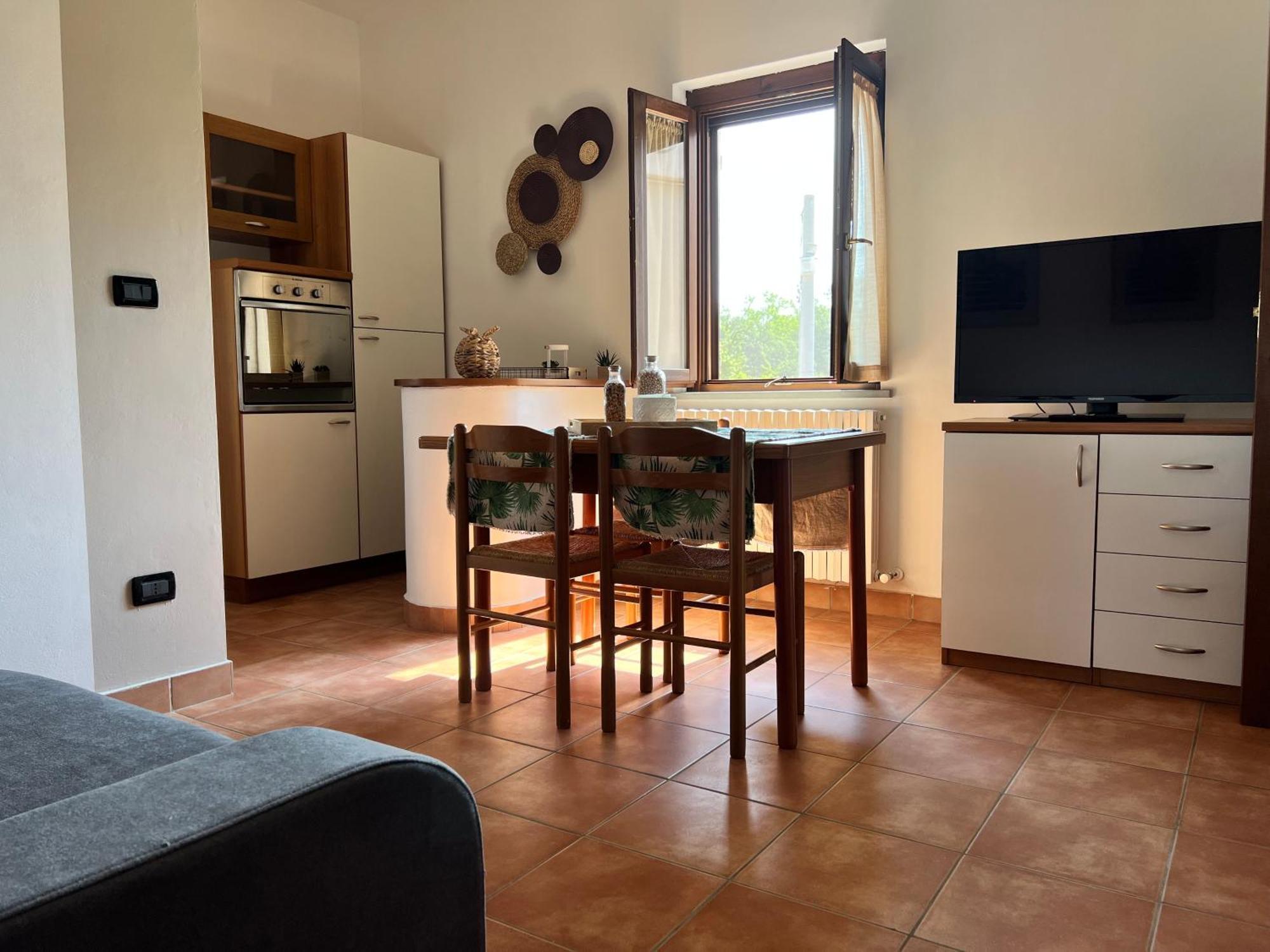 Country House Western Club Sant'Omero 外观 照片